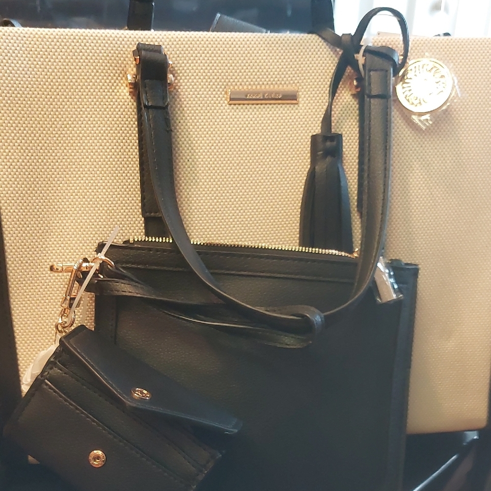 Black and Cream Women's Bag Set